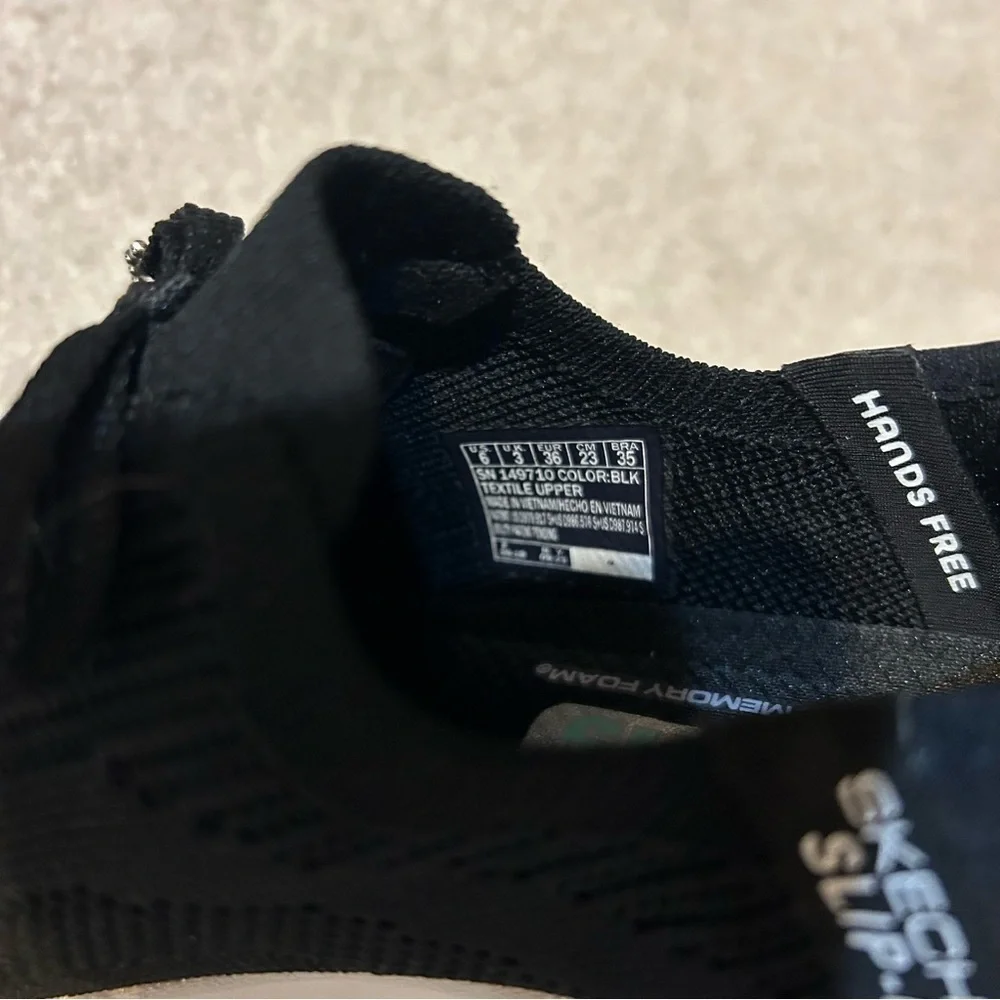 Skechers Hands Free Slip-Ins Ultra Flex 3.0 Brilliant Path Sneaker in Black Sz 6